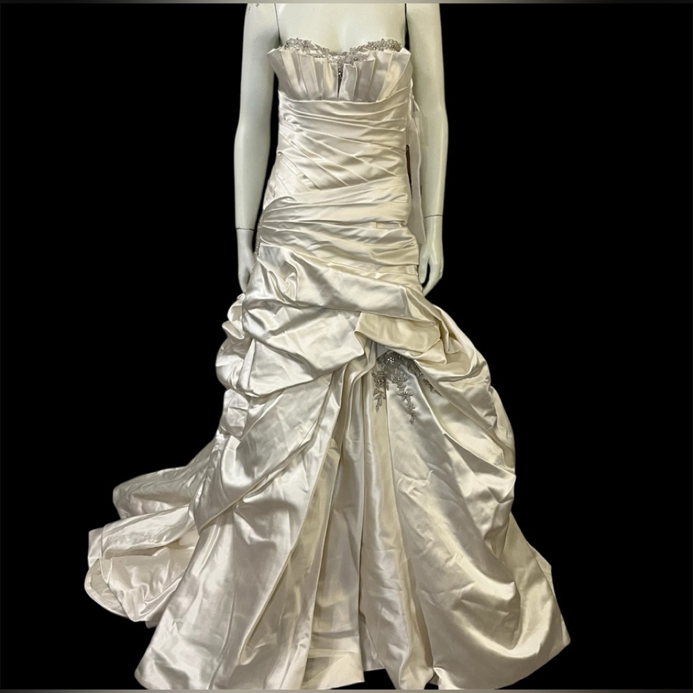 San Patrick Wedding Dress